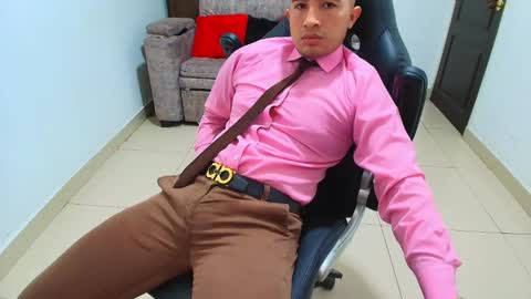 juan  sebastian online show from February 9, 2025, 3:12 pm