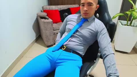 juan  sebastian online show from March 5, 2025, 12:11 pm