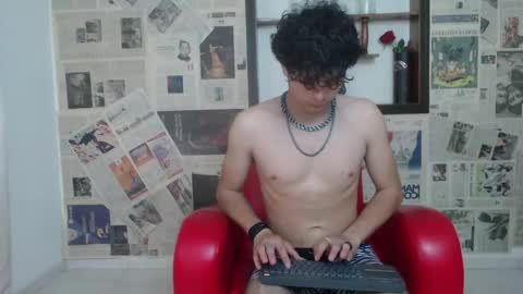 sebastian_rougue online show from April 25, 2026, 9:56 pm