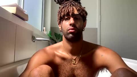 sebastianalll online show from January 3, 2025, 11:44 pm