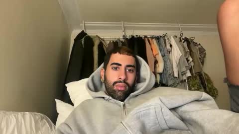 sebastianalll online show from April 3, 2026, 9:18 am