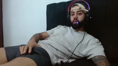 Sebastiano online show from December 14, 2024, 5:29 am