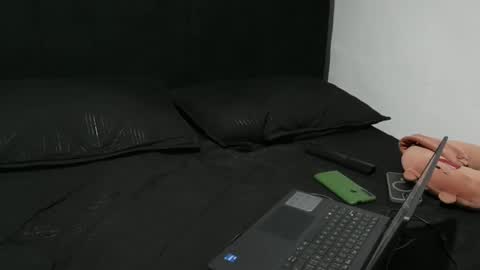 Sebastiano online show from February 6, 2025, 3:37 am