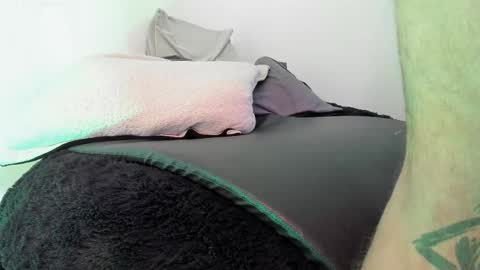 Lucian Sinclair online show from February 9, 2025, 8:56 pm