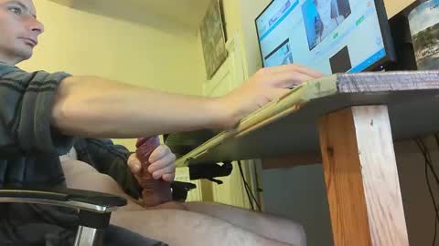 sebastianspalding450 online show from November 19, 2025, 10:04 am