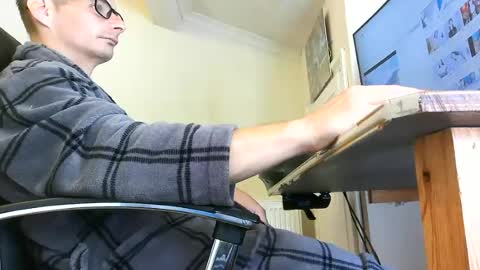 sebastianspalding450 online show from June 22, 2026, 8:44 am