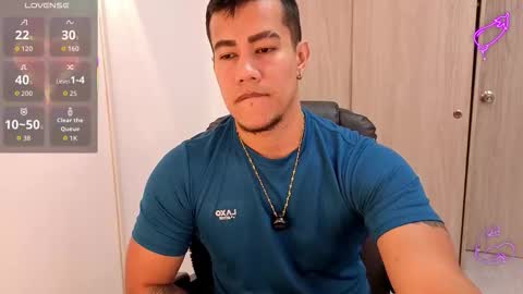 Snapshot of sebastiian69_ chatting on February 13, 2026, 12:56 pm Sebas online show from February 13, 2026, 12:56 pm