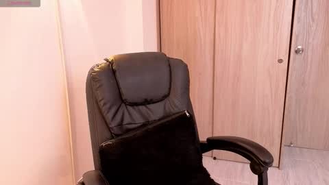 Snapshot of sebastiian69_ chatting on February 15, 2026, 2:03 pm Sebas online show from February 15, 2026, 2:03 pm