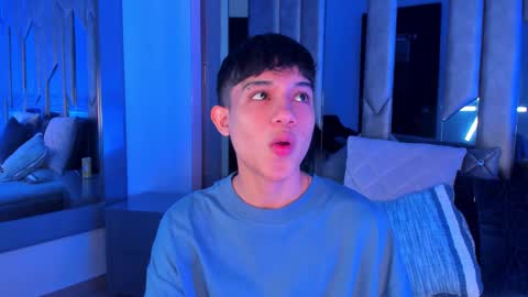 Sebastian online show from September 8, 2025, 9:14 pm