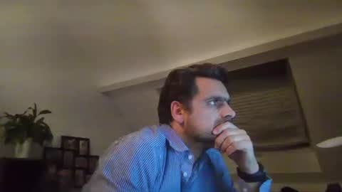 sebix9206 online show from September 15, 2025, 7:47 pm