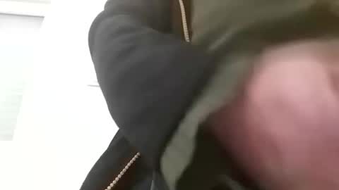 sebtin1979 online show from February 25, 2026, 2:43 am