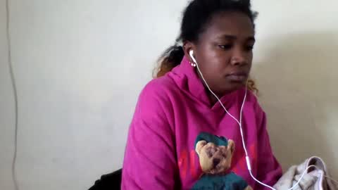 Snapshot of secil3274 chatting on July 9, 2026, 8:35 pm secil3274 online show from July 9, 2026, 8:35 pm