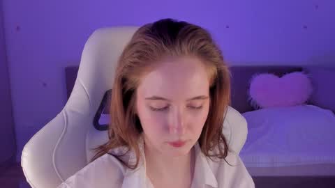 Snapshot of secret_elly_ chatting on November 2, 2025, 3:25 pm Elly online show from November 2, 2025, 3:25 pm