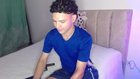 Snapshot of secret_justin chatting on November 27, 2025, 3:30 am JUSTIN online show from November 27, 2025, 3:30 am