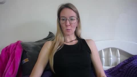 secretcandy222 online show from December 15, 2025, 7:45 am