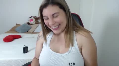 Secret Bella online show from April 26, 2026, 12:14 pm