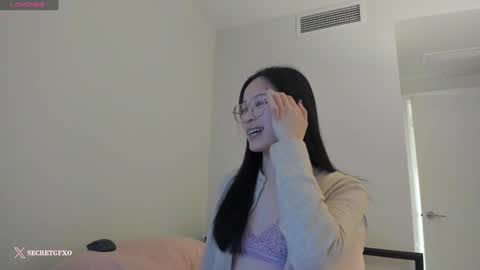 Angela online show from February 2, 2025, 6:26 am