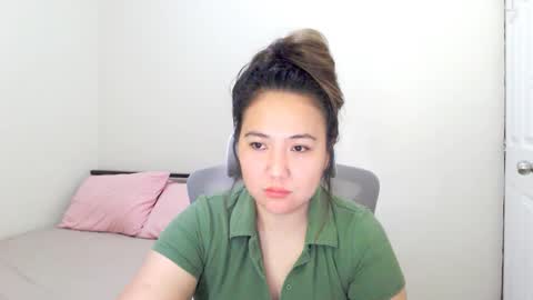 Snapshot of secretlover010101 chatting on February 28, 2025, 2:53 am MILAN online show from February 28, 2025, 2:53 am