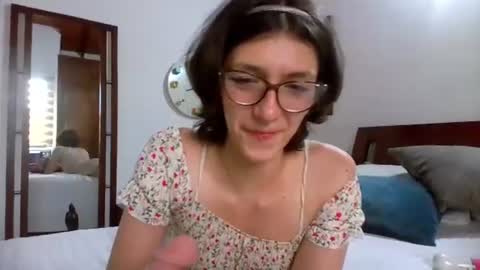 Snapshot of secretprivatebunny chatting on July 14, 2026, 7:52 pm Maria online show from July 14, 2026, 7:52 pm