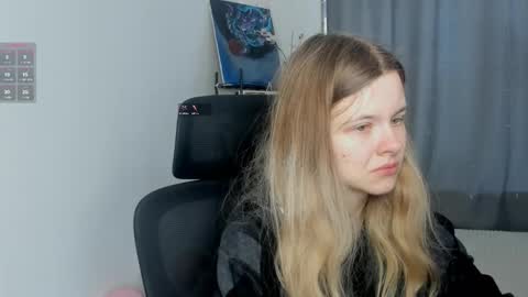 Snapshot of secrettier chatting on March 6, 2026, 5:04 am secrettier online show from March 6, 2026, 5:04 am