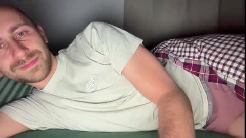 seducemepleae online show from December 14, 2025, 10:03 pm