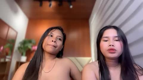 Snapshot of seductive_elle chatting on January 13, 2026, 12:54 pm ellie online show from January 13, 2026, 12:54 pm