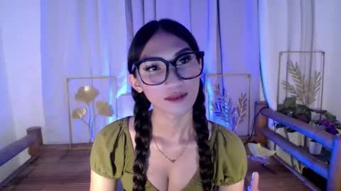 Snapshot of seductive_kimxxx chatting on April 19, 2026, 9:50 pm your miss universe kim online show from April 19, 2026, 9:50 pm