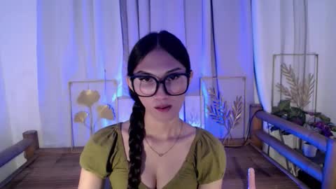 Snapshot of seductive_kimxxx chatting on May 3, 2026, 4:40 am your miss universe kim online show from May 3, 2026, 4:40 am