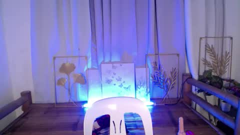 Snapshot of seductive_kimxxx chatting on May 6, 2026, 12:52 am your miss universe kim online show from May 6, 2026, 12:52 am