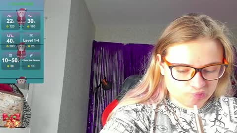 seductive_she_wolf online show from December 21, 2024, 5:40 pm