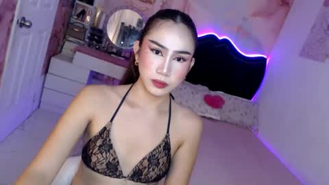 Snapshot of seductive_vana chatting on May 15, 2026, 11:12 pm Vanessa online show from May 15, 2026, 11:12 pm