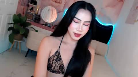 Snapshot of seductive_vana chatting on May 29, 2026, 11:14 pm Vanessa online show from May 29, 2026, 11:14 pm