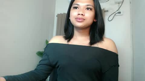 Deluxe online show from July 18, 2026, 1:54 am