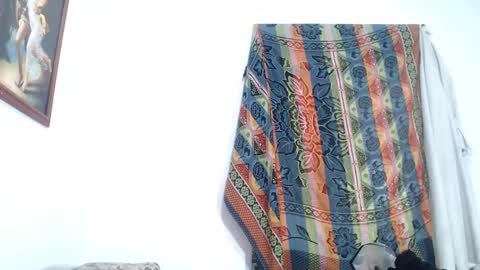 Estefany online show from December 29, 2024, 4:08 pm