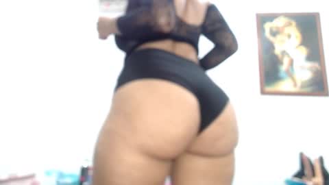 Estefany online show from March 11, 2025, 12:50 pm