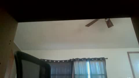 Aaron Guitar online show from February 16, 2025, 2:32 pm