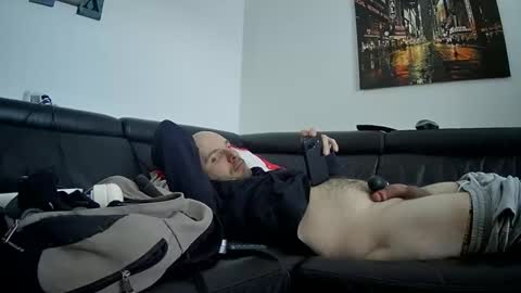 Sebastian online show from February 1, 2025, 1:20 pm