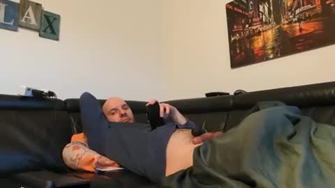 Sebastian online show from March 19, 2026, 5:44 am