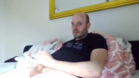 Sebastian online show from April 23, 2026, 10:01 pm