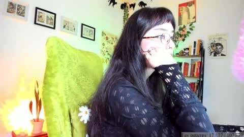 Luciana online show from February 17, 2026, 11:33 pm