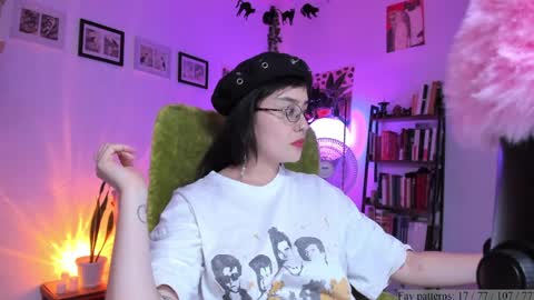 Luciana online show from April 16, 2026, 12:55 am