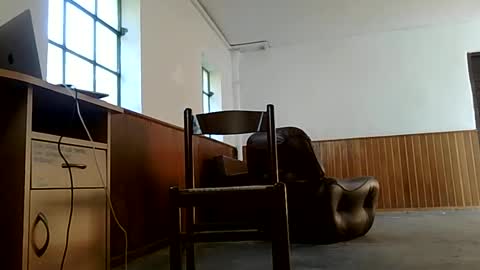 Grade2 online show from November 5, 2025, 10:37 am