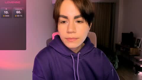 selectrra online show from February 5, 2025, 1:33 pm