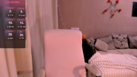 selectrra online show from October 25, 2025, 7:52 pm