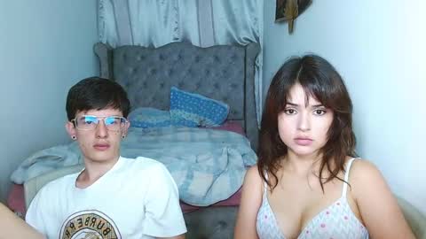 Snapshot of selena_and_andress chatting on February 21, 2025, 10:07 am Selena Andress online show from February 21, 2025, 10:07 am