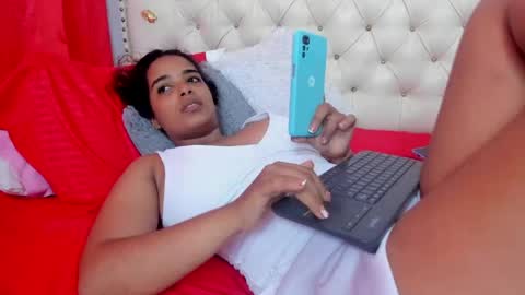 Snapshot of selena_beautyy chatting on May 11, 2026, 7:00 pm selena_beautyy online show from May 11, 2026, 7:00 pm