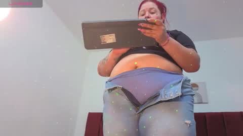 Selena online show from October 5, 2025, 12:47 pm