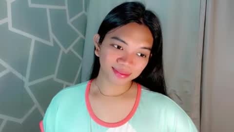 Selena online show from April 8, 2026, 11:16 pm