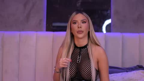 Snapshot of selena_voss chatting on January 10, 2026, 11:34 am Selena online show from January 10, 2026, 11:34 am