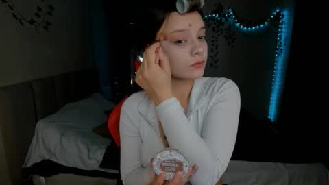 Snapshot of selenadurden chatting on October 9, 2025, 4:16 pm Selena online show from October 9, 2025, 4:16 pm